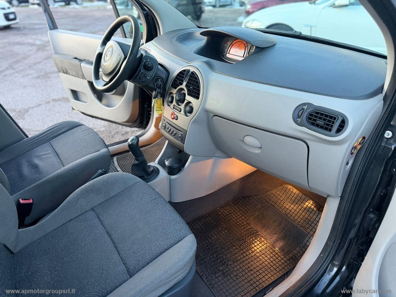 RENAULT Modus 1.2 16V Dynamique