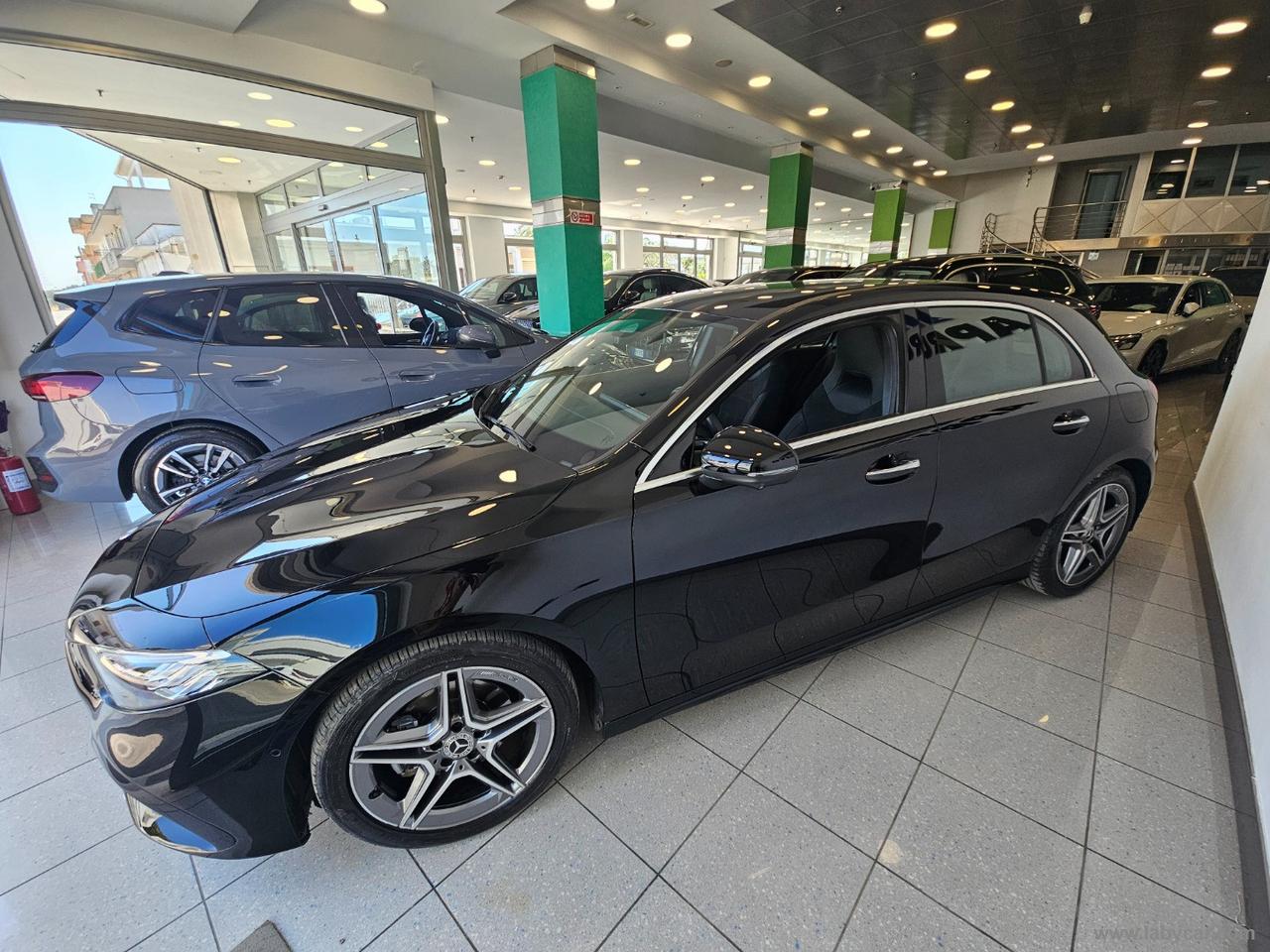 MERCEDES-BENZ A 200 d Automatic Premium Plus AMG Line