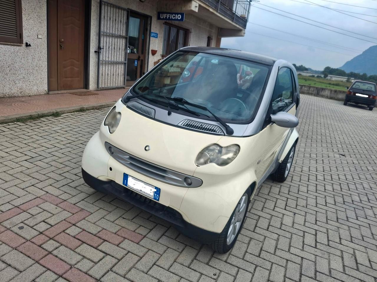 Smart ForTwo 700 coupé pure (45 kW)
