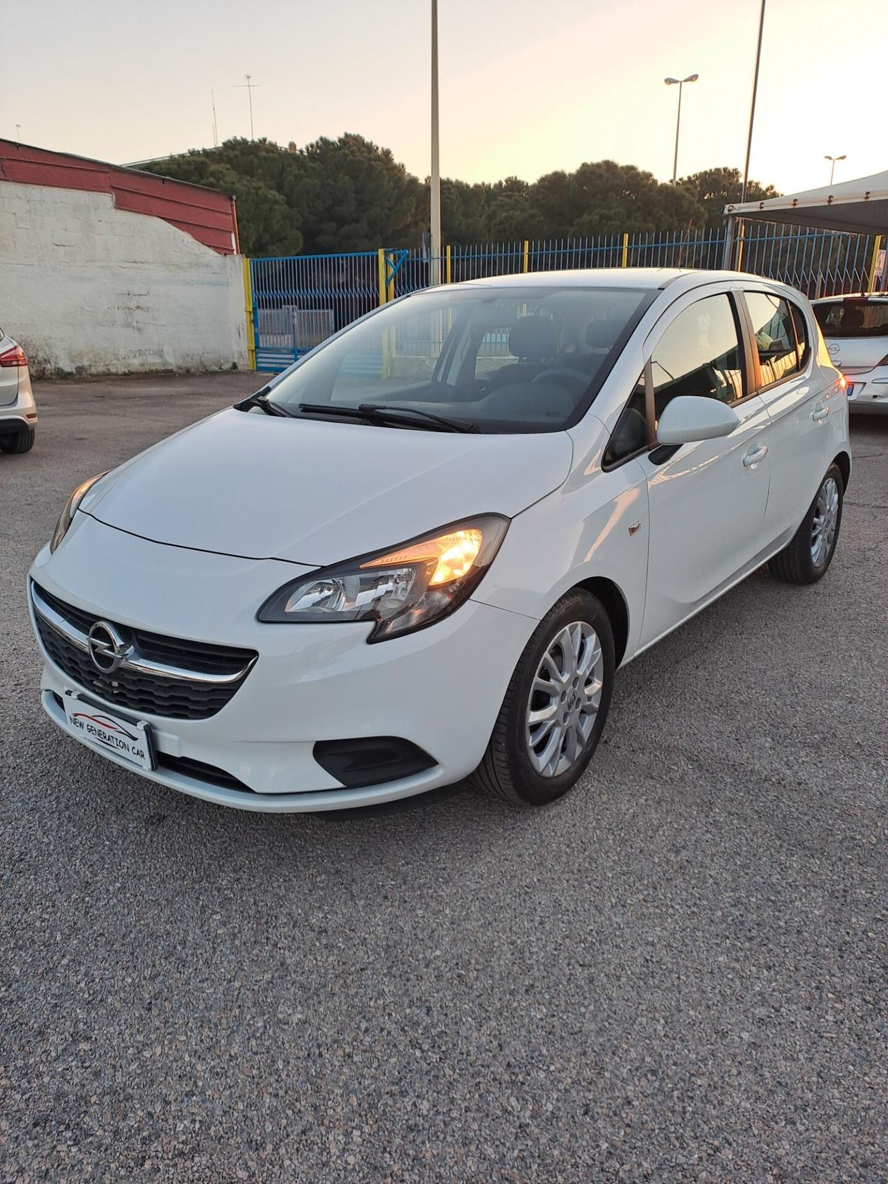 Opel Corsa 1.4 90CV GPL Tech 5 porte n-Joy