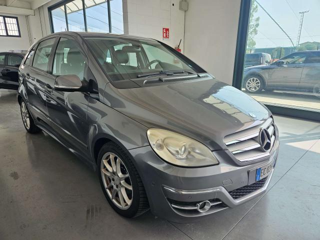 Mercedes-Benz B 180 cdi FL NEOPATENTATI
