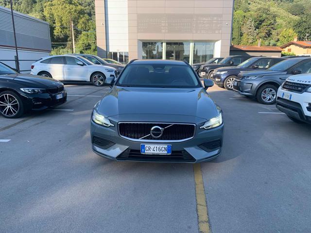 VOLVO V60 B4 automatico Essential