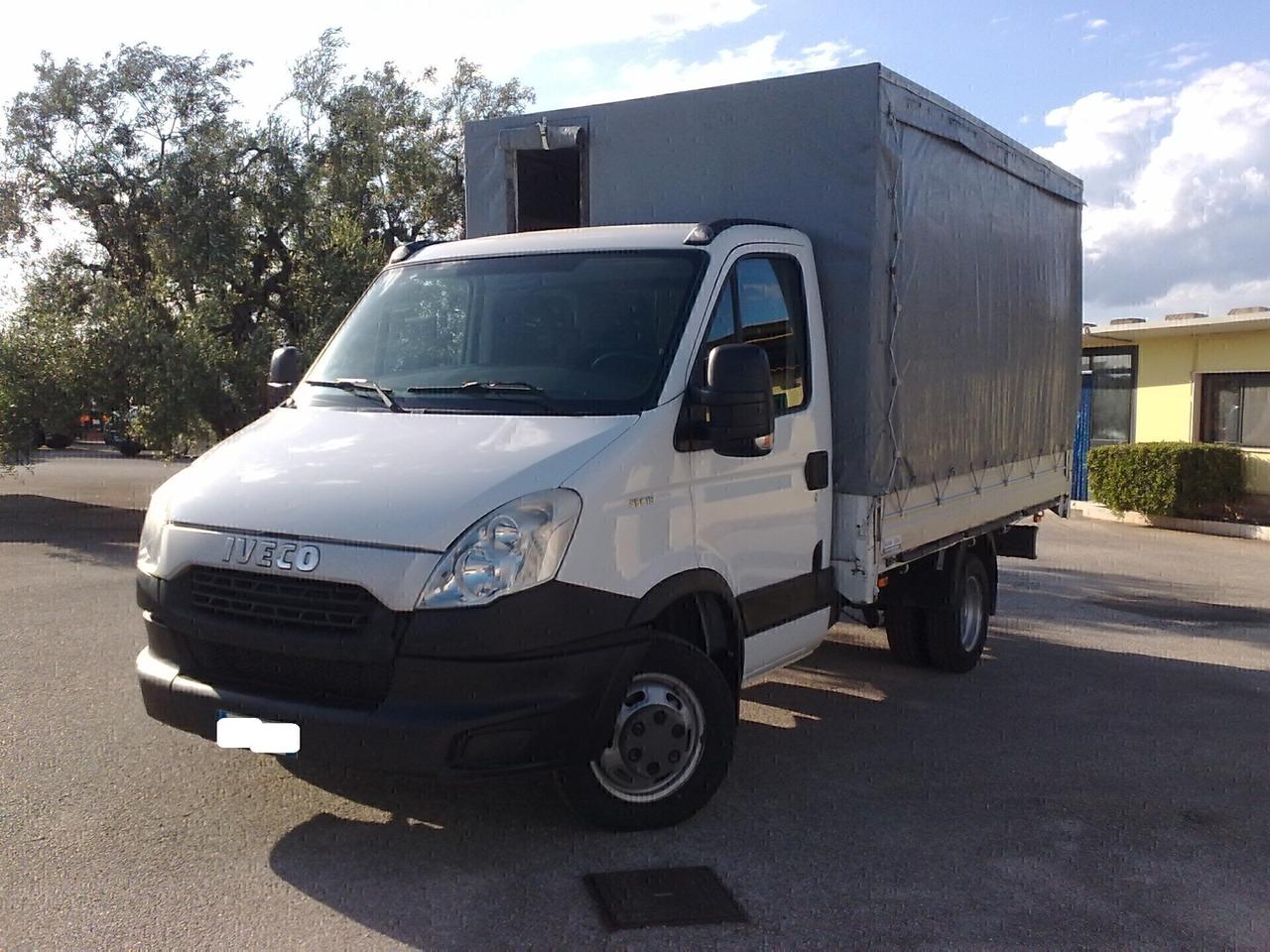 Iveco Daily 35c13 2.3hpt CENTINATO - 2013