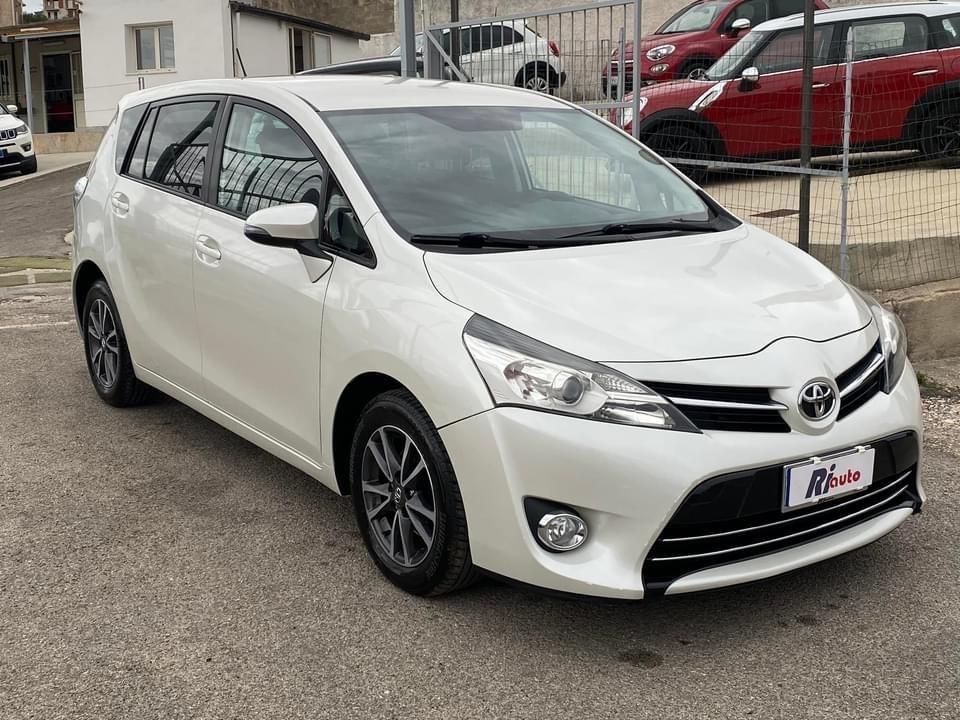 Toyota Verso 2.0 D Active 7 posti