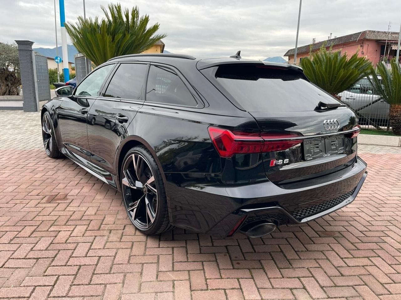 Audi RS6 Avant Quattro 600cv*PANORAMA*MATRIX*0 KM