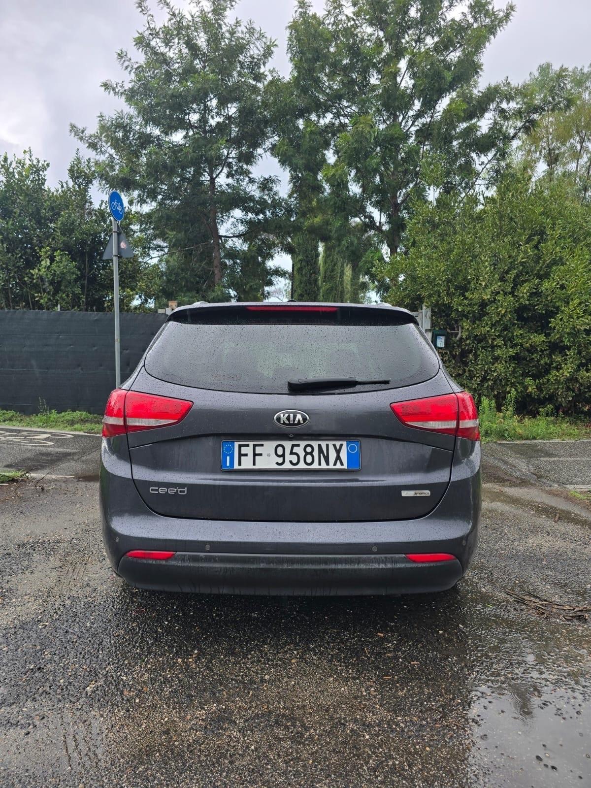 Kia Ceed cee'd 1.6 CRDi 110 CV 5 porte EcoDynamics Business