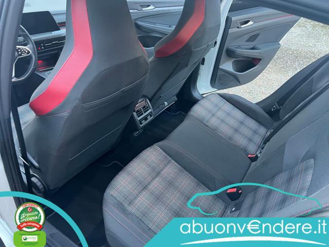 VOLKSWAGEN Golf 2.0 TSI DSG GTI