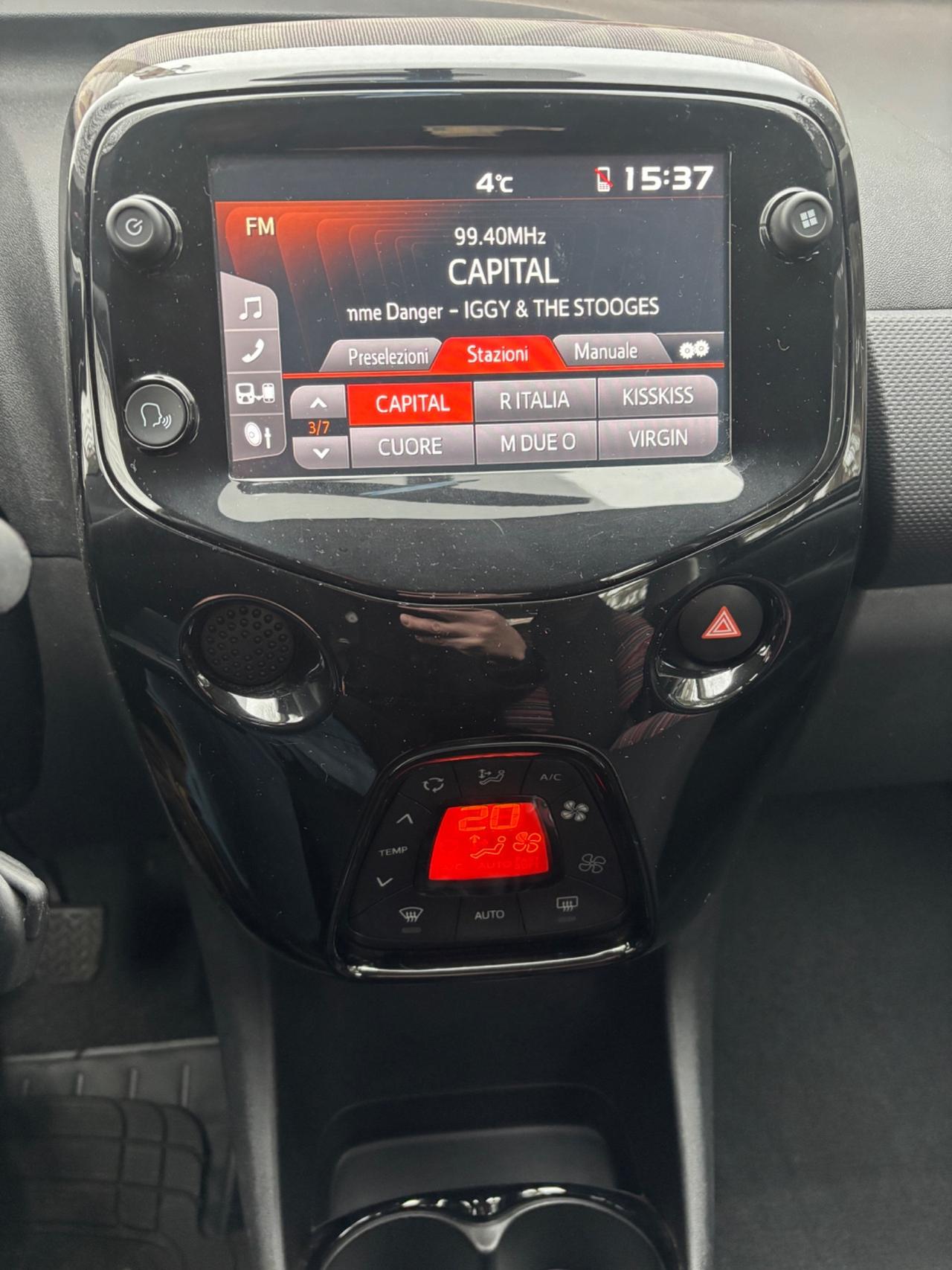 Citroen C1 VTi 72 5 porte Shine