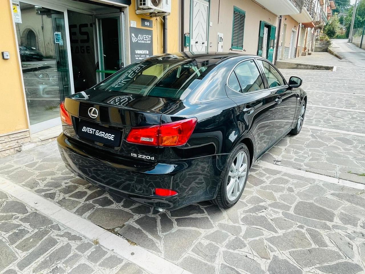 Lexus IS 220d 2.2 16V Sport + Tetto