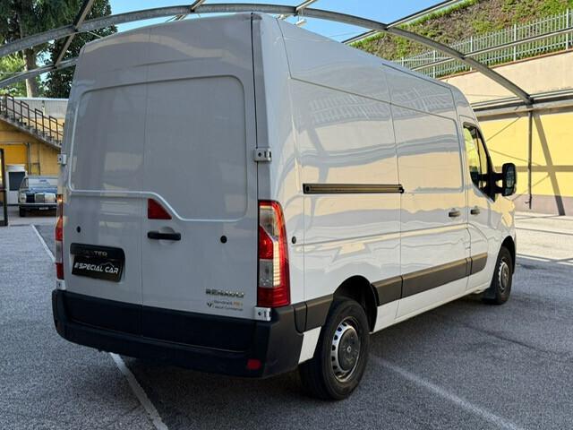 Renault Master 2.2Dci Passo Medio TA
