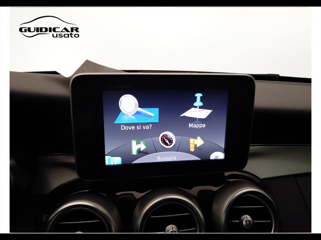 Mercedes-Benz Classe C-C205 2016 Coupe - C Coupe 220 d Premium 4matic auto