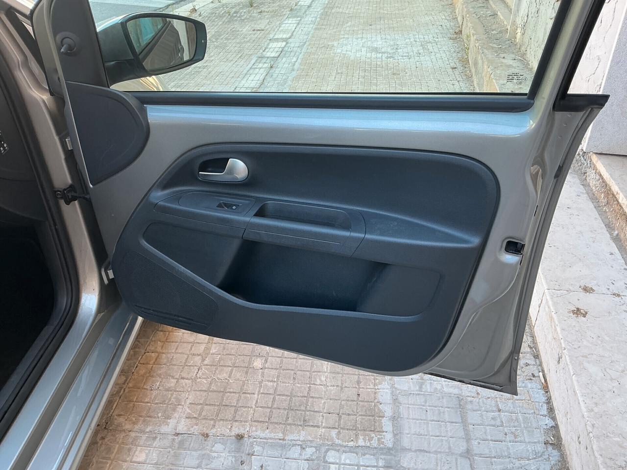 Volkswagen up! 1.0 5p. eco move BlueMotion Technology