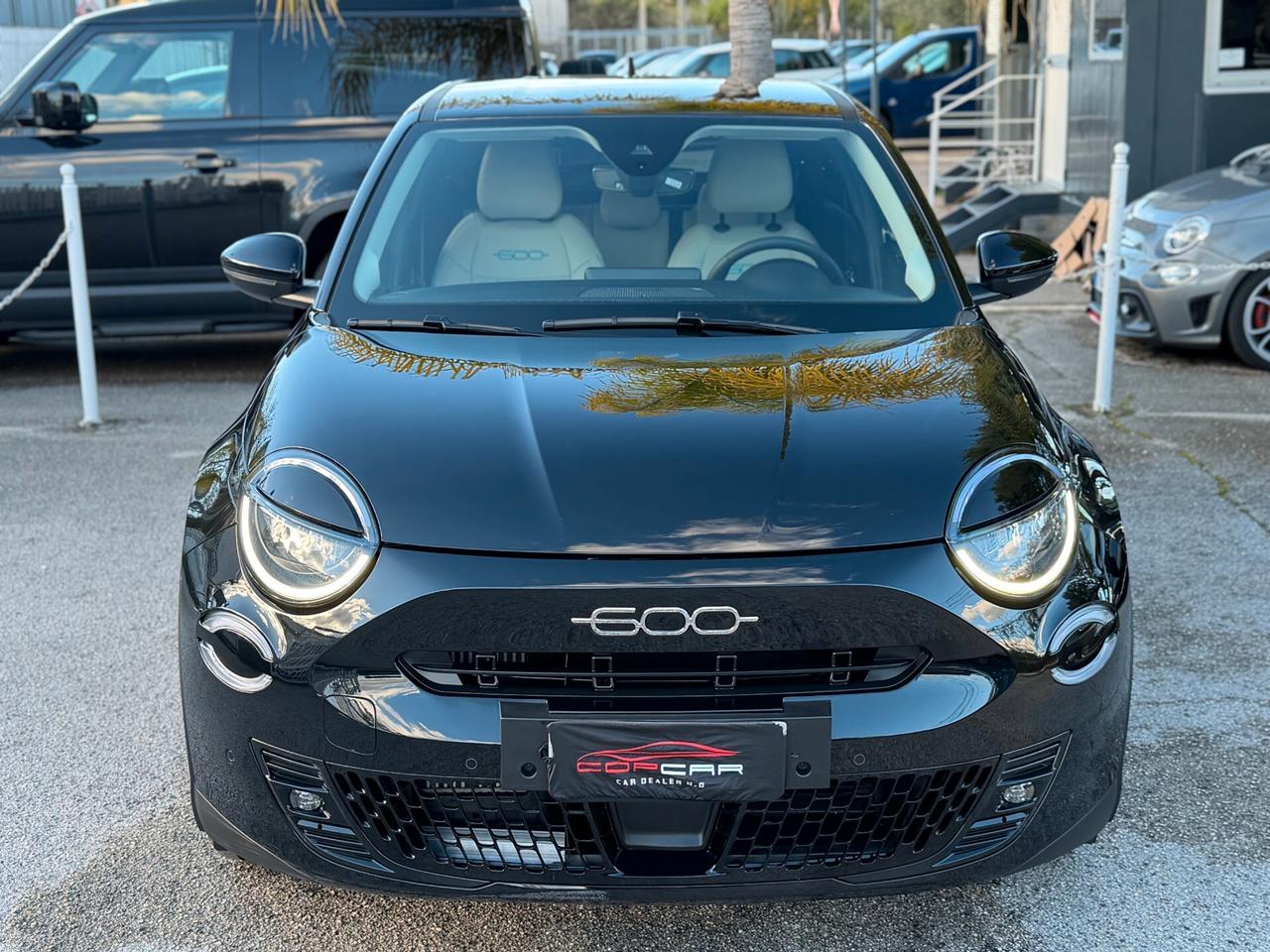 Fiat 600 Hybrid 100CV DCT MHEV La Prima