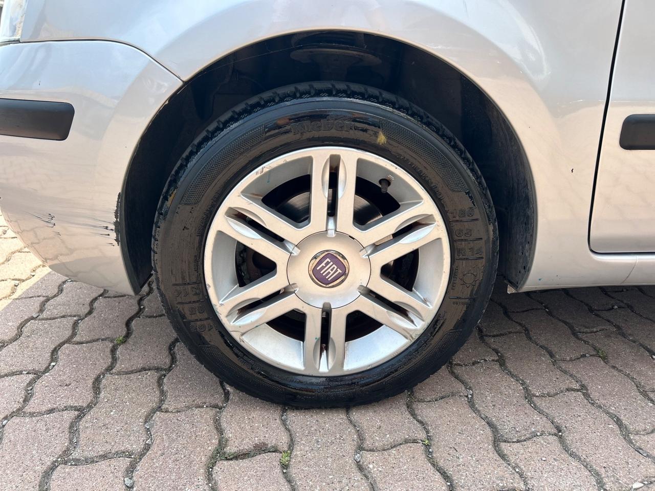 Fiat Panda 1.2 Dualogic CAMBIO AUTOMATICO