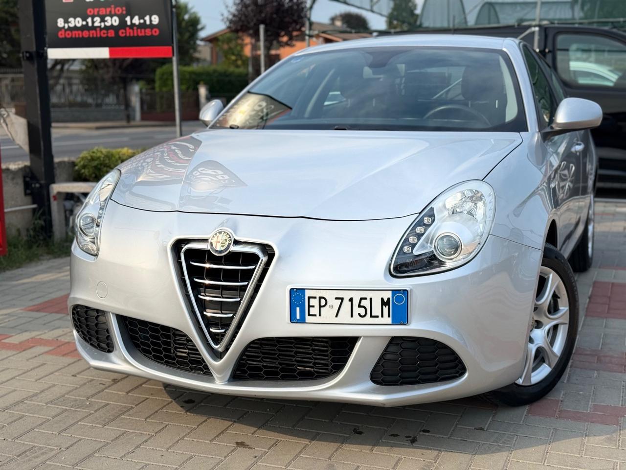 Alfa Romeo Giulietta 1.6 JTDm-2 105 CV Distinctive