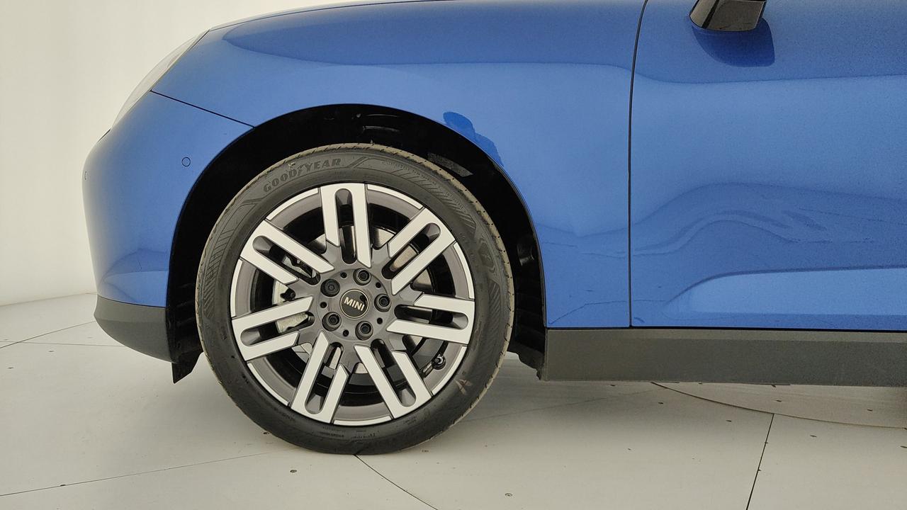 MINI Mini Cooper J01 - Mini Cooper SE Favoured