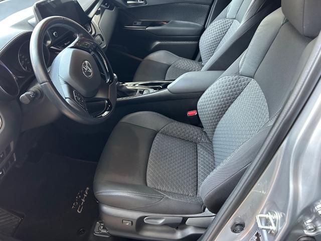 TOYOTA C-HR 2.0 Hybrid E-CVT Trend
