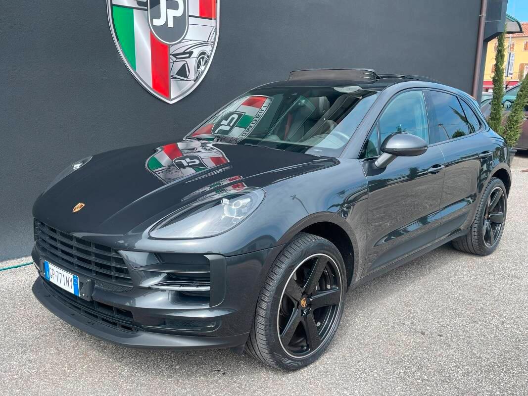 Porsche Macan 2.0 245cv RESTYLING pdk CHRONO PANORAMICO PASM
