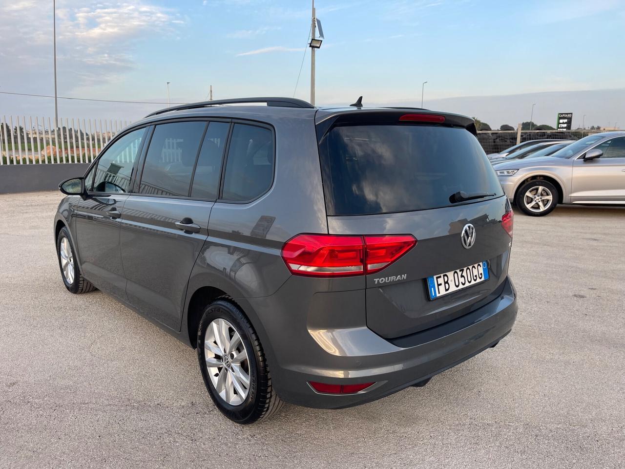 VOLKSWAGEN TOURAN 1.6 TDI 7POSTI FULL TETTO MY16