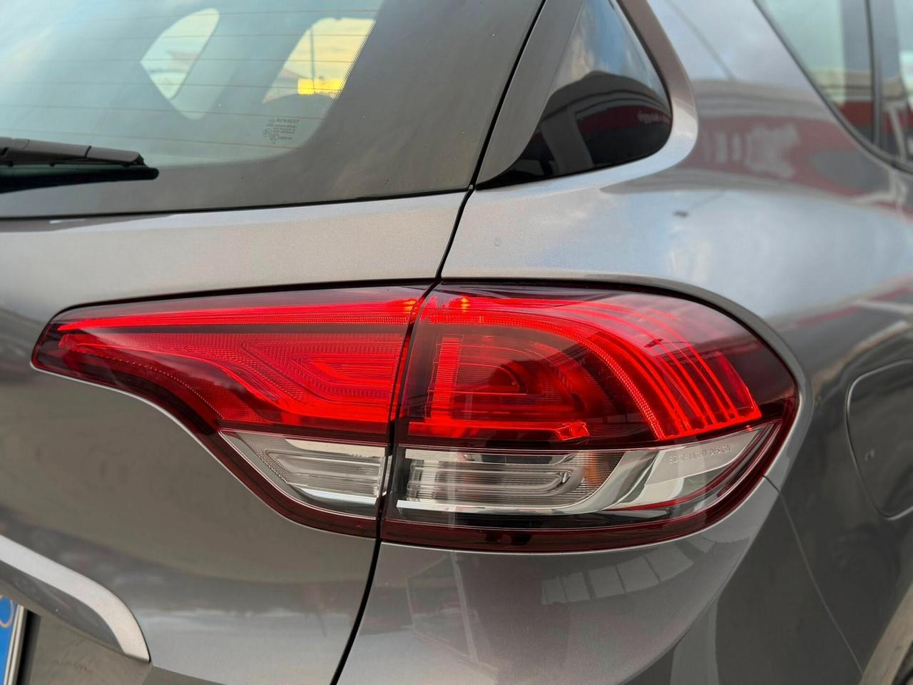 Renault Scénic Blue dCi 120 CV Initiale Paris OK NEOPATENTATI