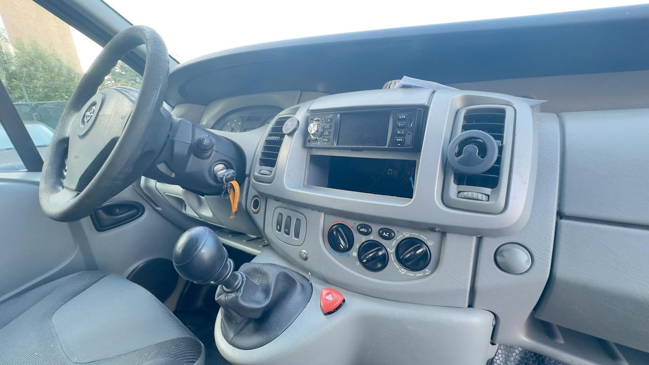 Opel Vivaro 29 2.5 CDTI PL-TN Combi 9 posti Fap