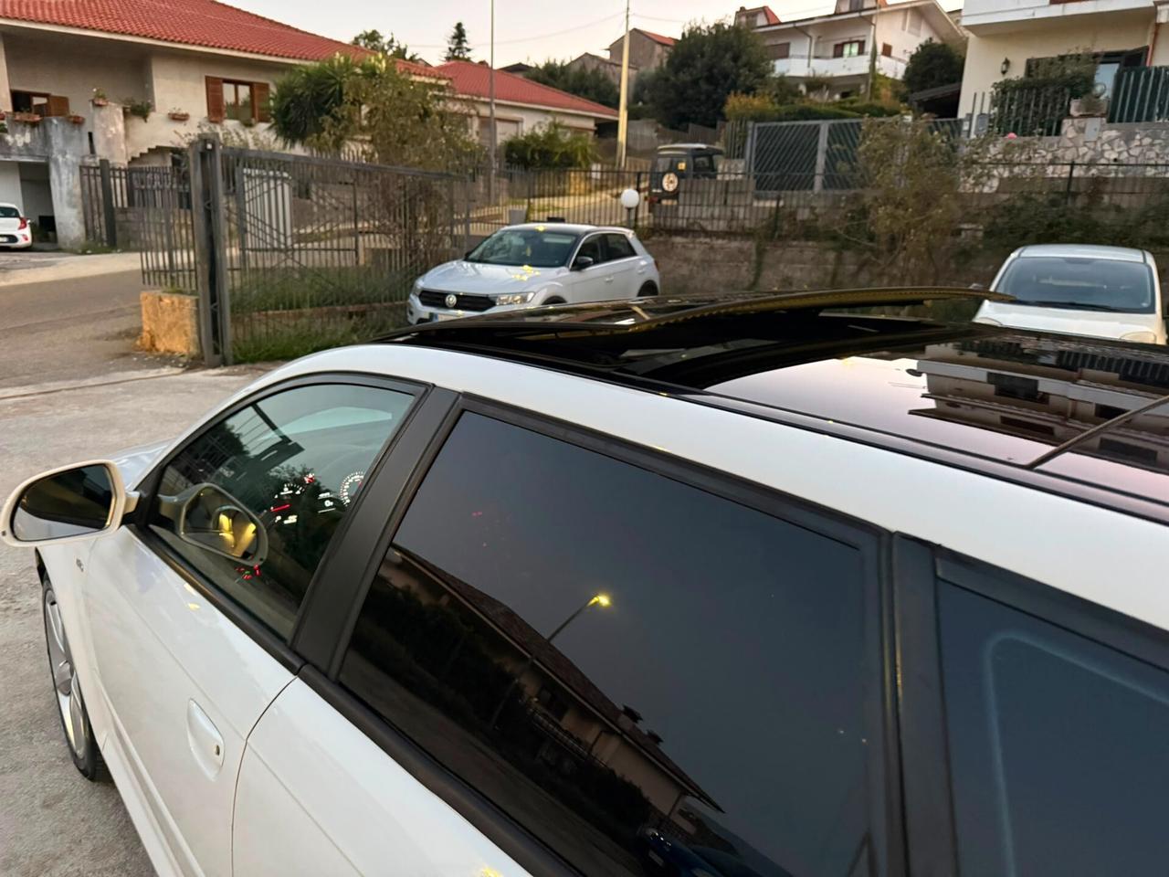 Audi A3 SPB 2.0Tdi 140Cv S-line Tetto