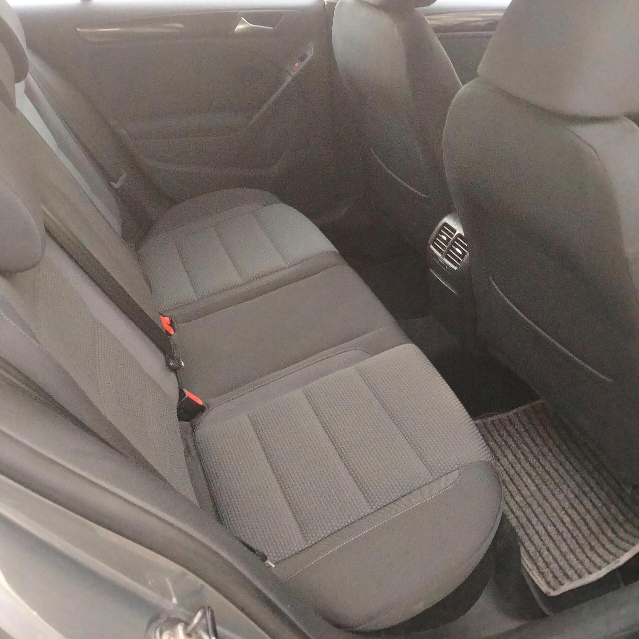 Volkswagen Golf 1.6 5p. Comfortline