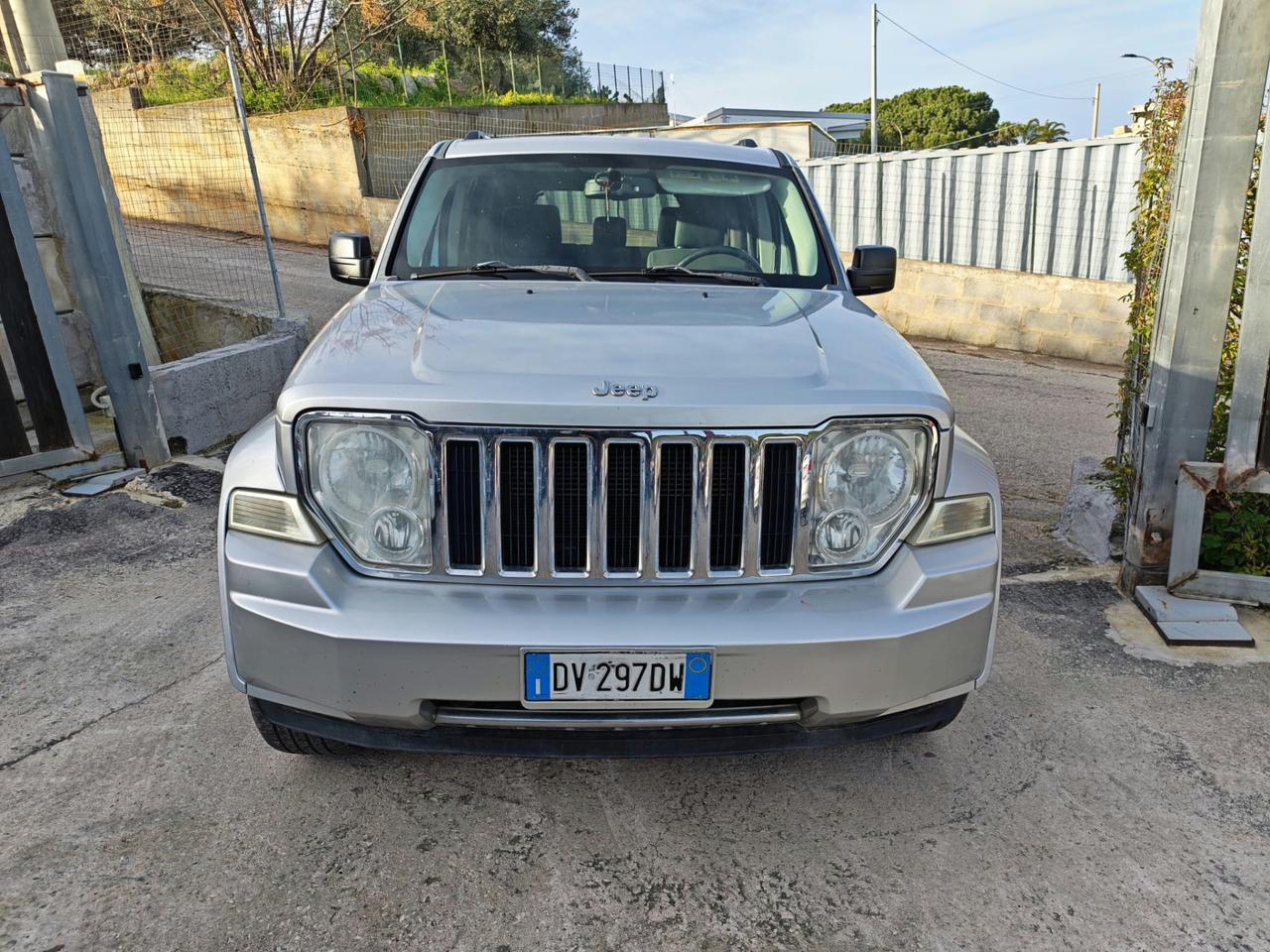 Jeep Cherokee 2.8 CRD DPF Limited Auto