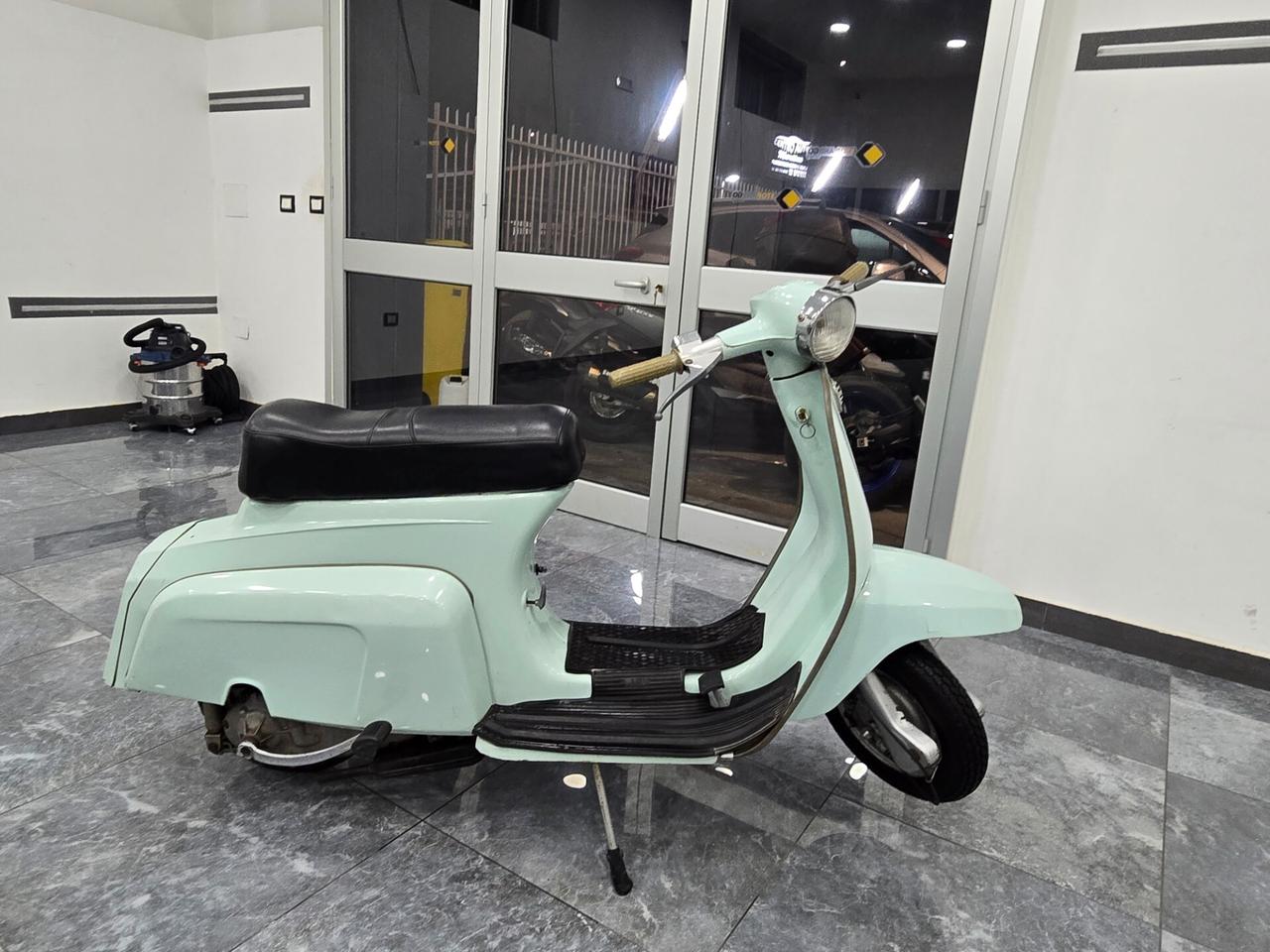 Lambretta J J50