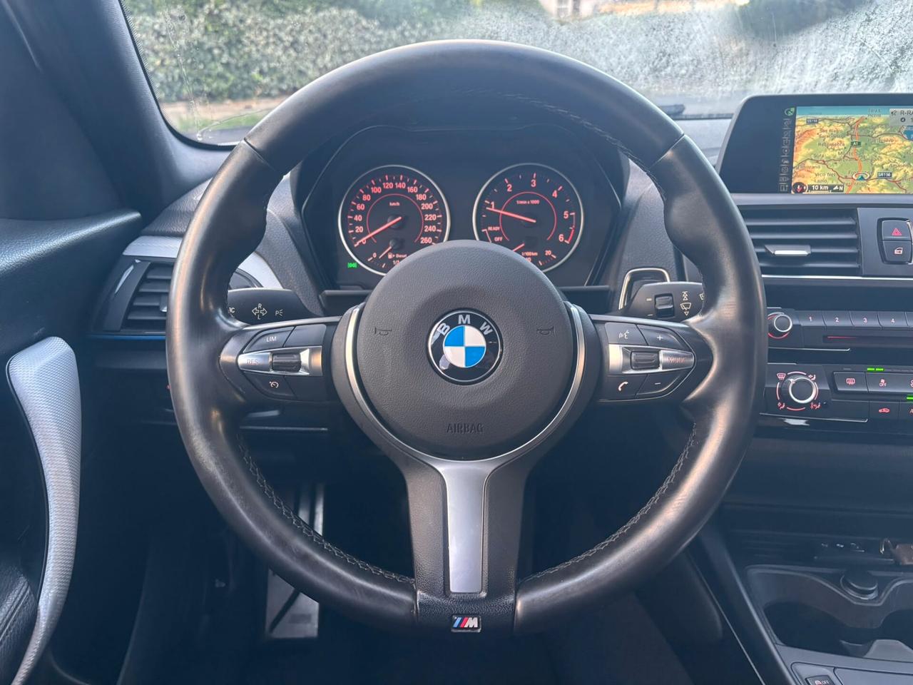 Bmw 118 118d 5p. Msport