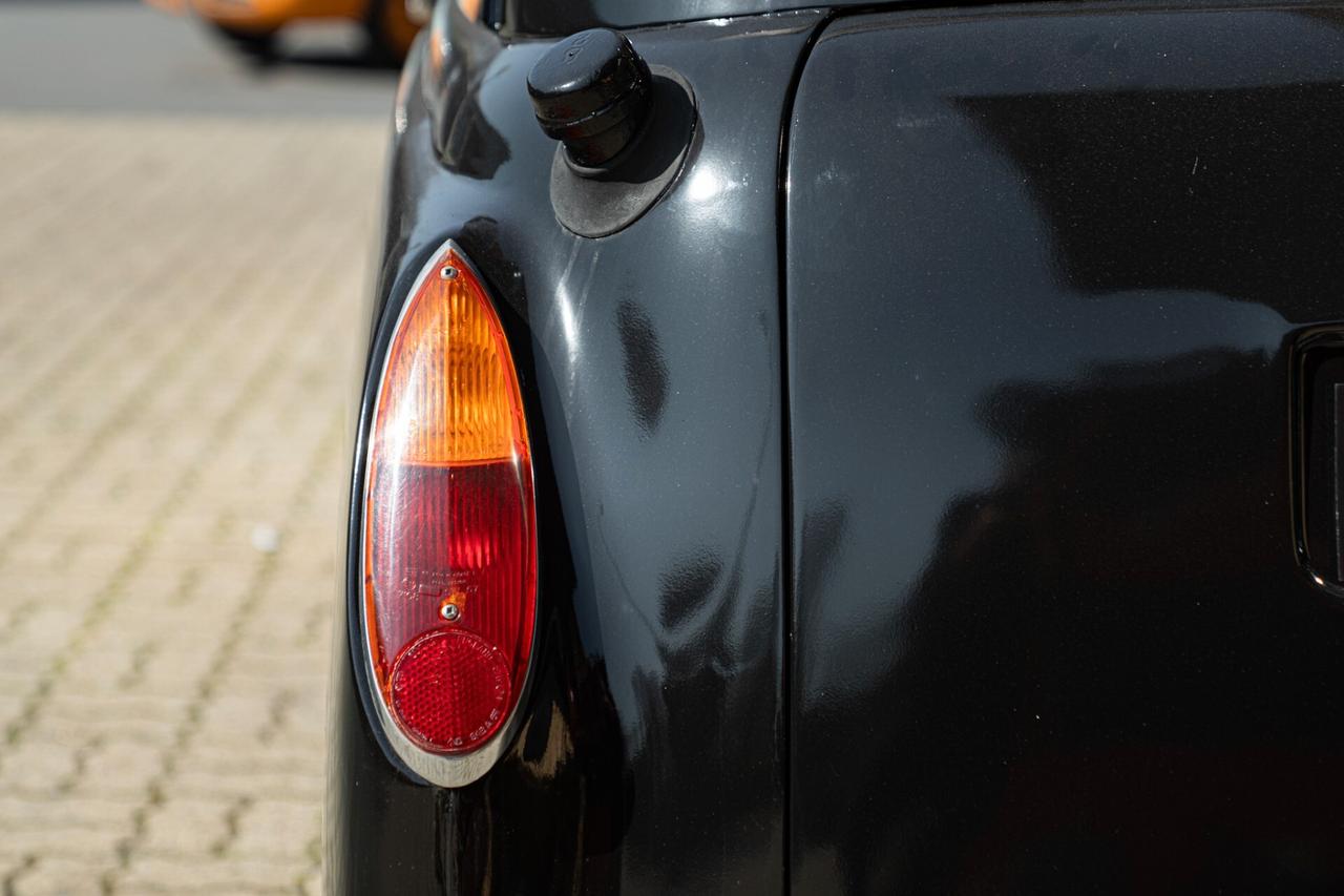 Austin FX4 "LONDON TAXI" - AUS00014