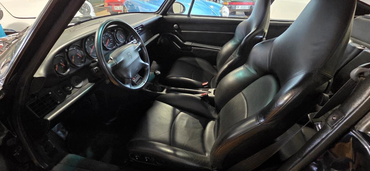 Porsche 911 993 Carrera2 Book service 82000Km Asi