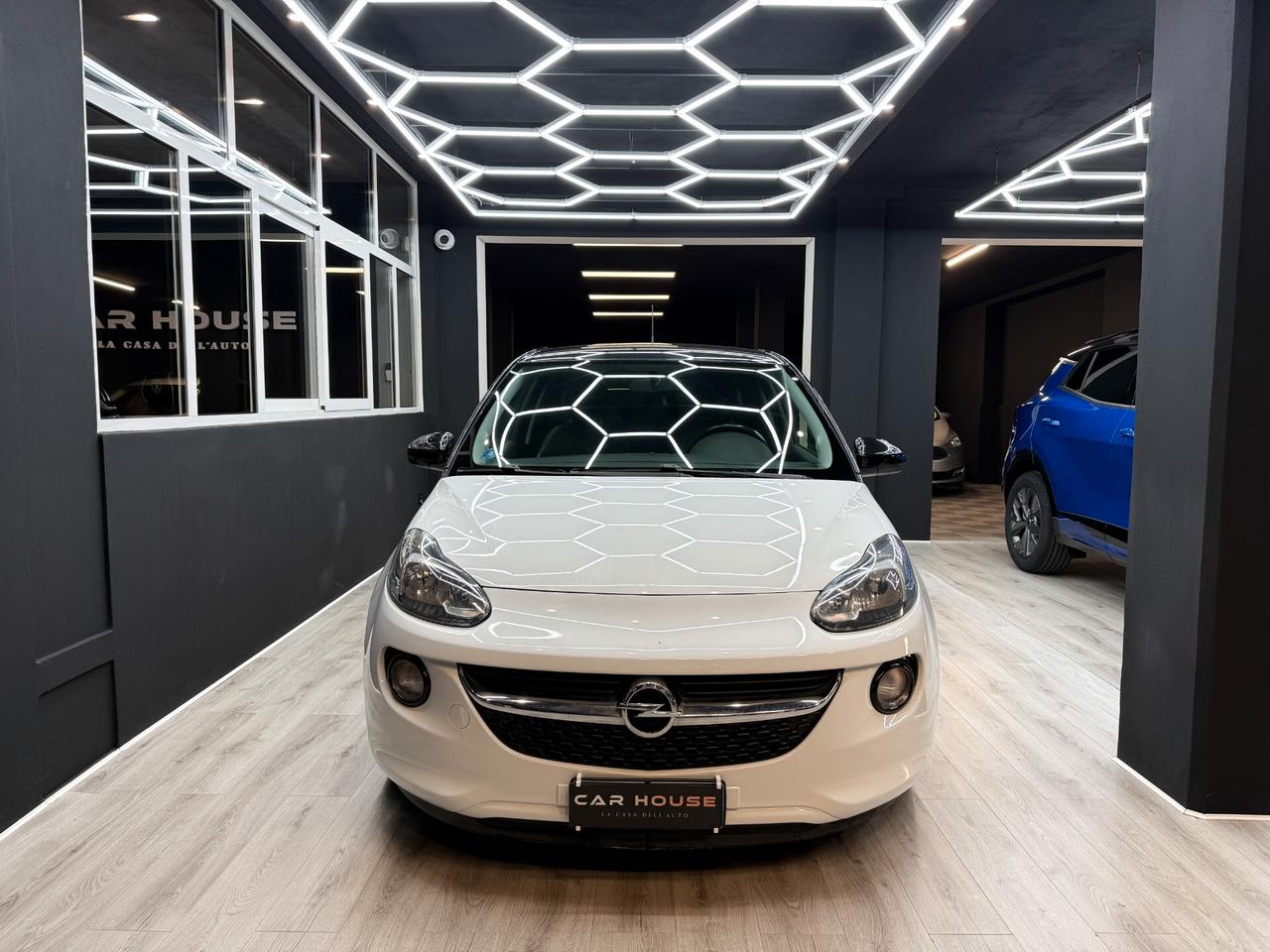 Opel Adam 1.4 87 CV GPL Tech