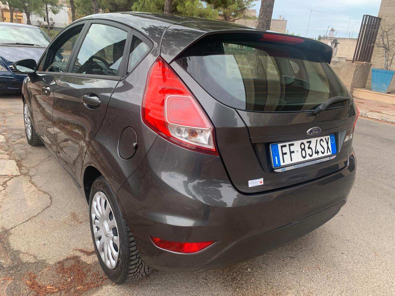 Ford Fiesta Plus 1.5 TDCi 75CV 5 porte