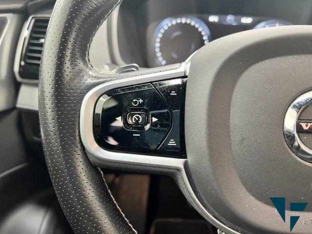 VOLVO XC90 D5 AWD Geartronic R-design