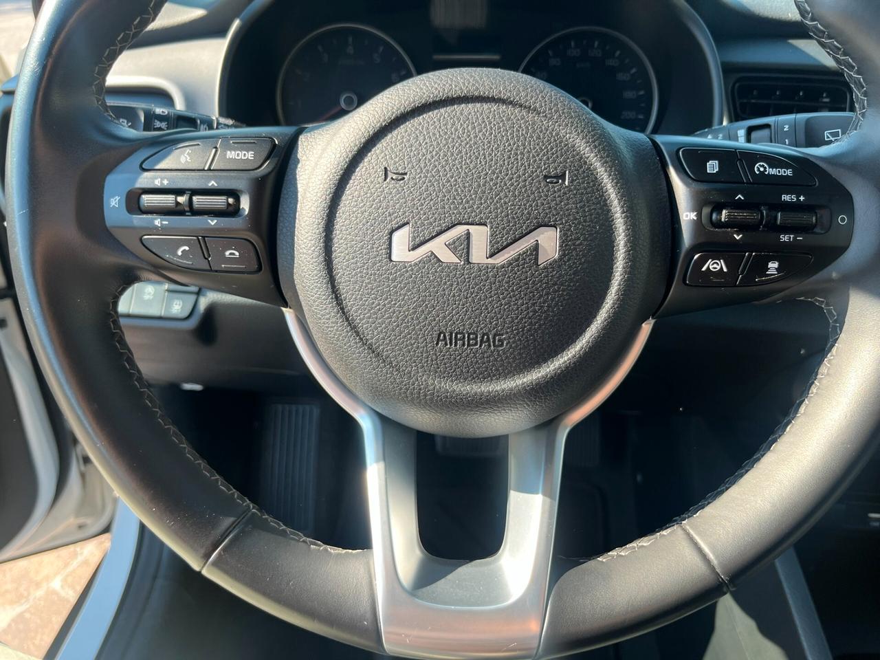 Kia Stonic 1.0 T-GDi 120 CV MHEV DCT Style Neopatentati