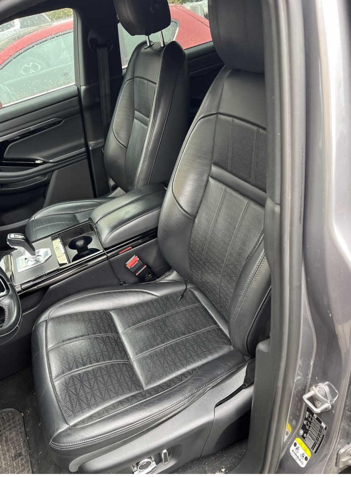 Range Rover Evoque 2.0D I4 204 CV R-Dynamic TETTO APRIBILE