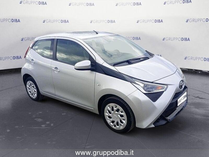 Toyota Aygo II 2018 5p 5p 1.0 x-play 72cv
