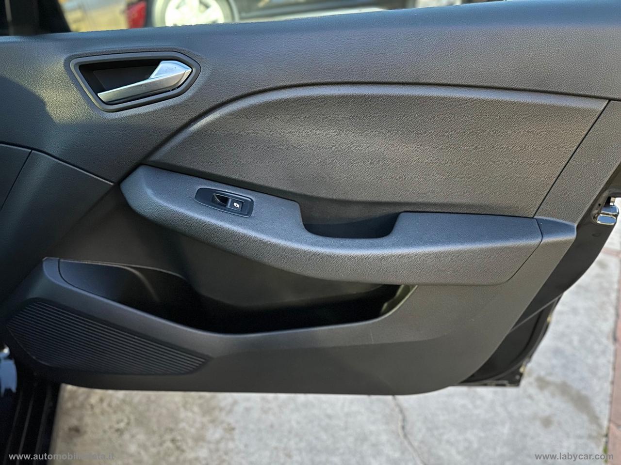 RENAULT Clio Blue dCi 100 CV Evolution DIESEL IDEALE PER NEOPATENTATI