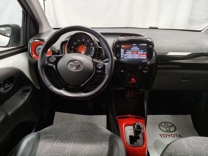 Toyota Aygo 1.0 VVT-i 72 CV 5 porte x-wave orange MMT