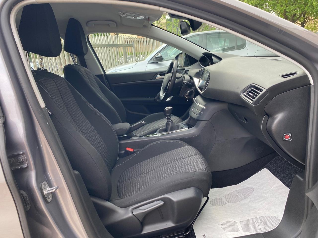Peugeot 308 BlueHDi 100 S&S SW Active