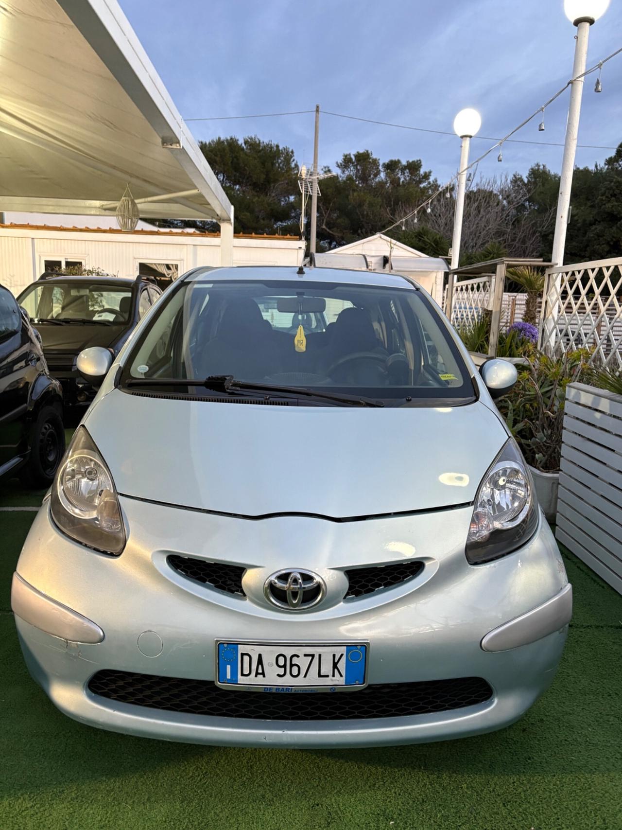Toyota Aygo 1.0 12V VVT-i 5 porte