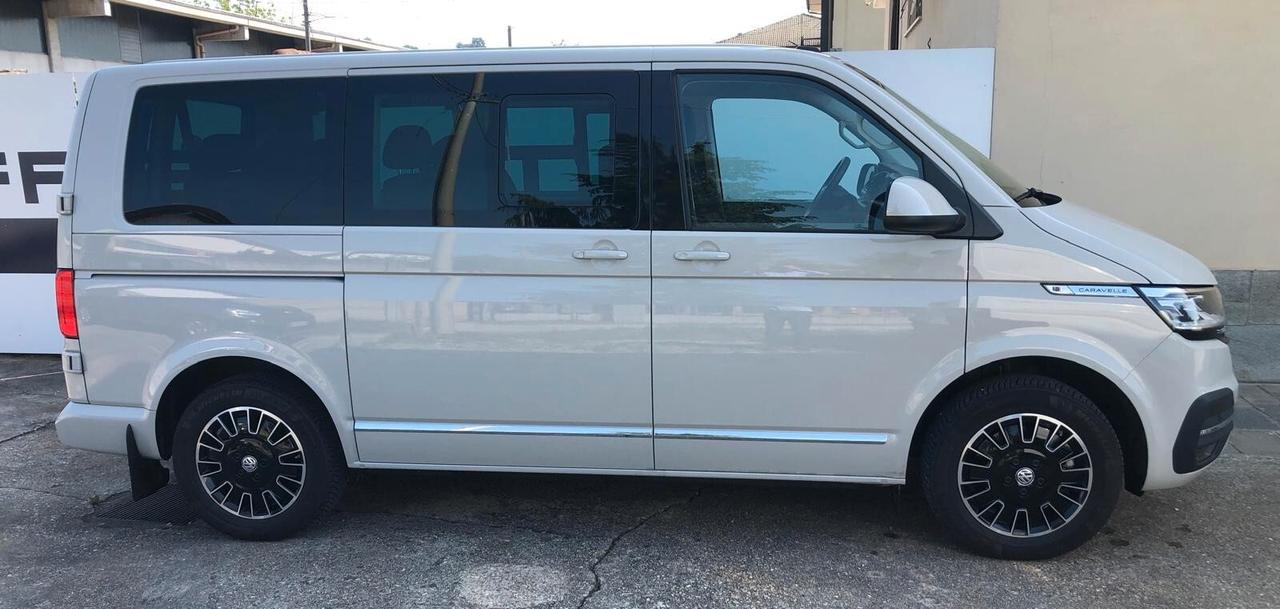 Volkswagen Caravelle 2.0 TDI 204CV DSG PC 8 posti