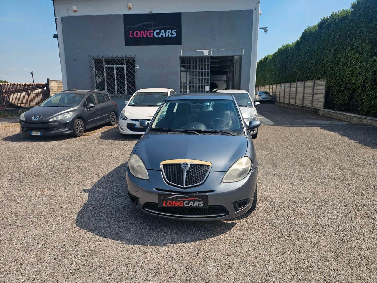Lancia Ypsilon 1.2 Oro Bianco