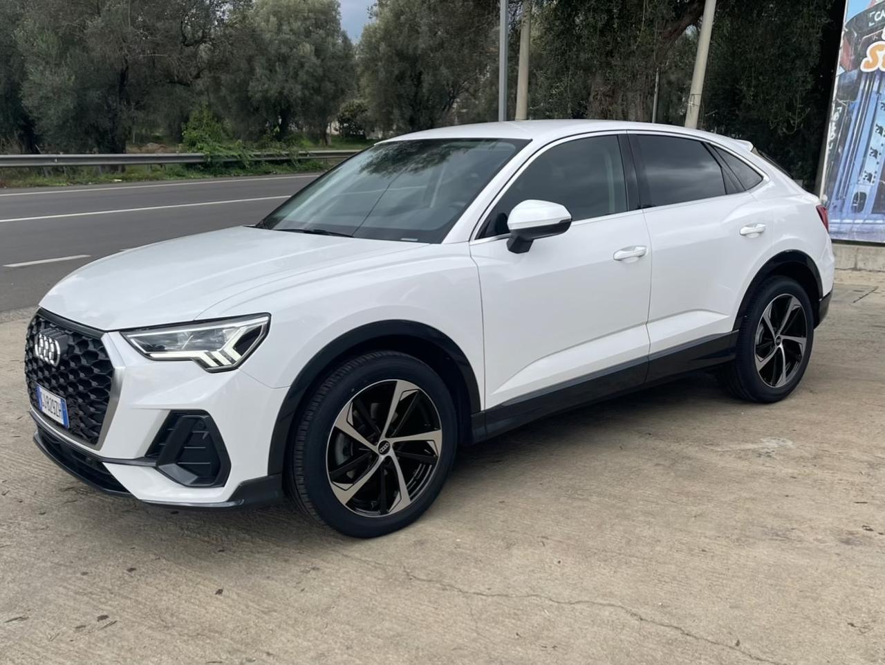 Audi Q3 SPB 35 TDI Business Plus