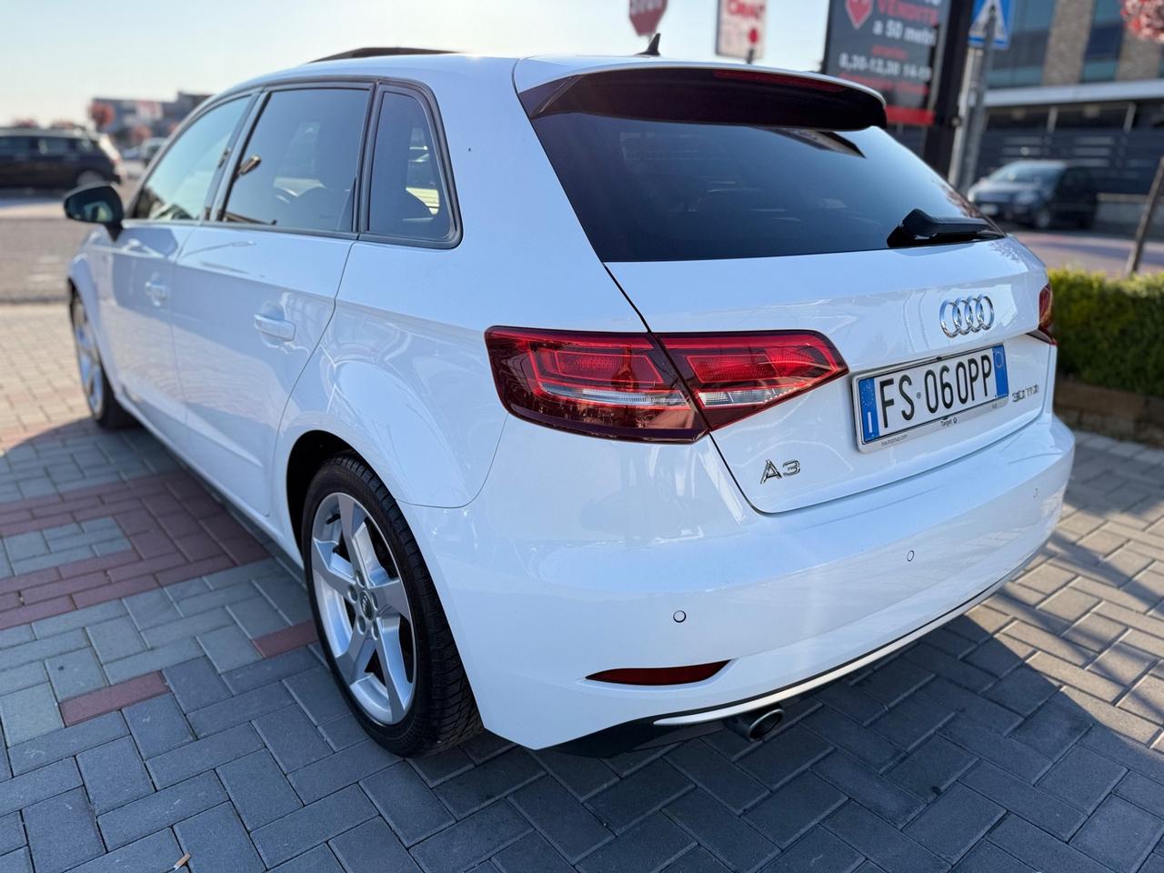Audi A3 SPB 30 TDI Sport TETTO APRIBILE