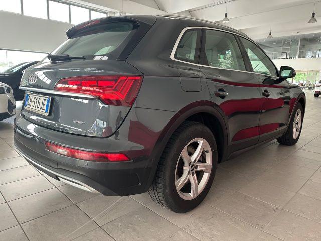 AUDI Q5 50 TFSI e quattro S tronic Business