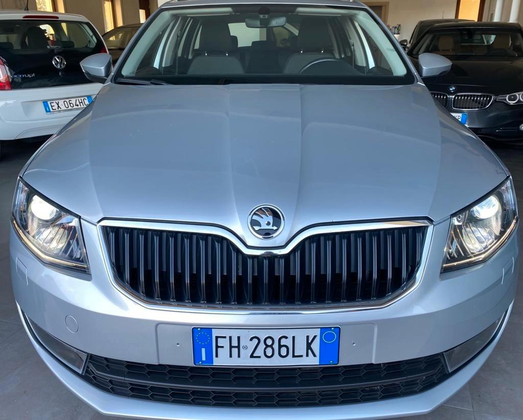 SKODA OCTAVIA 1.4 TSI DSG 110CV Metano/Benzina anno 2017