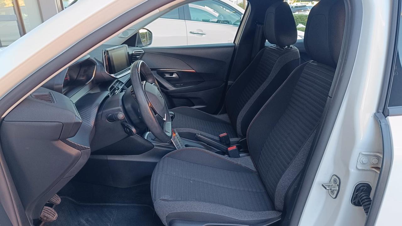 Peugeot 2008 PureTech 130 S&S Active Pack