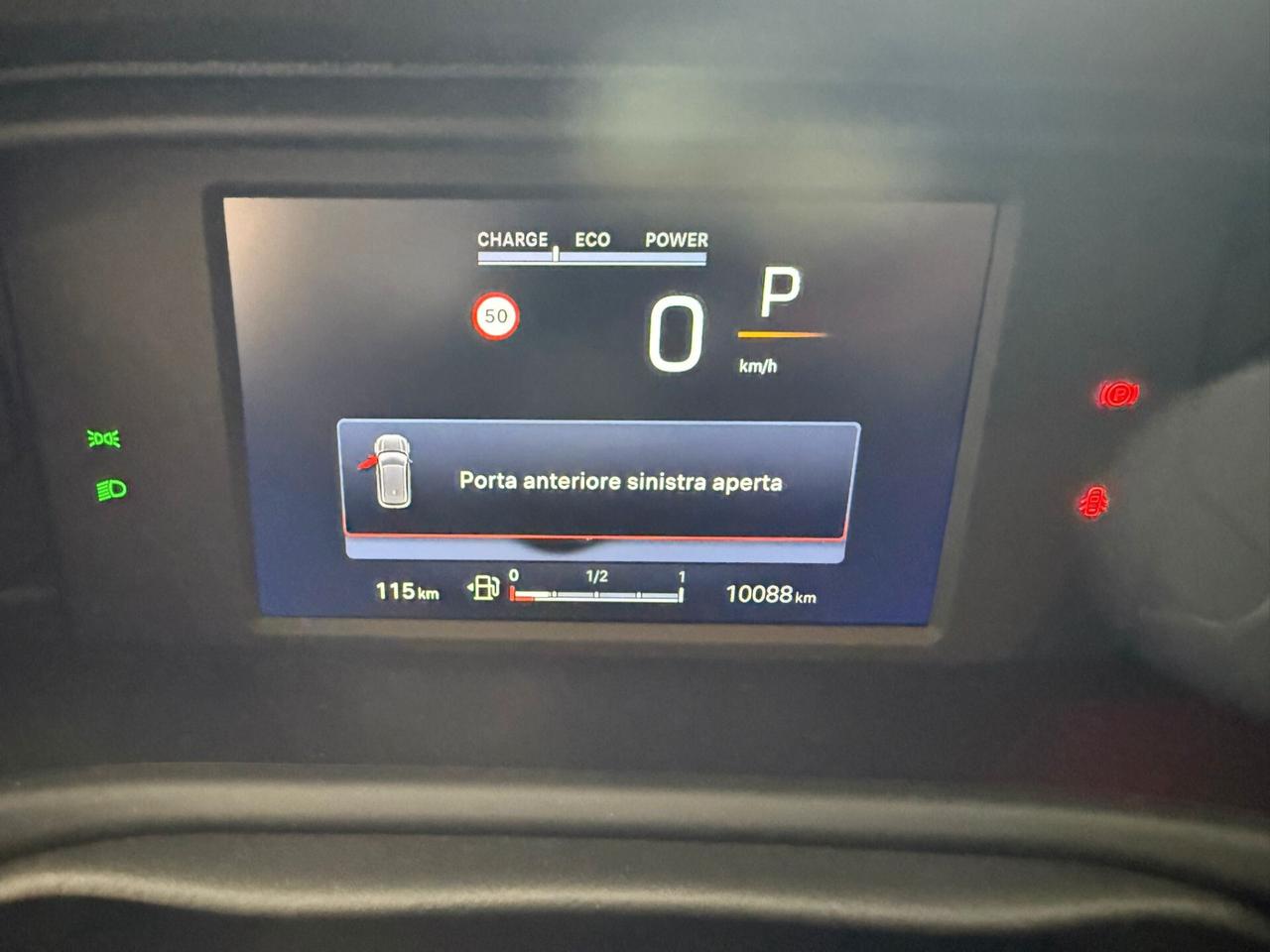 Jeep Avenger 100 CV MHEV Longitude